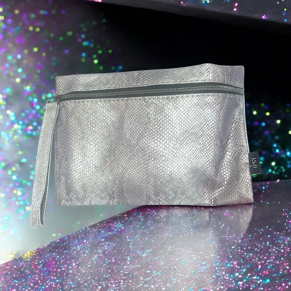 NOVEMBER 2024 Ipsy Glam Bag NWOB 5x7” - Bag only